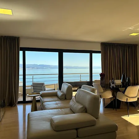 Zora - Free Swimming Pool And Garage Parking Apartman Abbázia