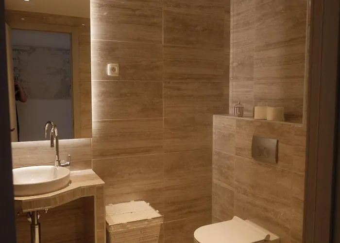 Zora - Free Swimming Pool And Garage Parking Apartman