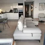 Zora - Free Swimming Pool And Garage Parking * Опатия