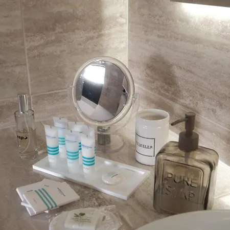 Zora - Free Swimming Pool And Garage Parking * 奥帕提亚