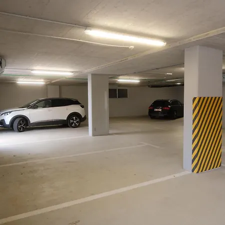 Zora - Free Swimming Pool And Garage Parking * Opatija