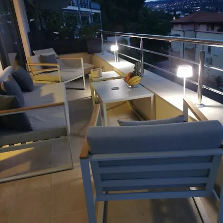 Apartman Zora - Free Swimming Pool And Garage Parking