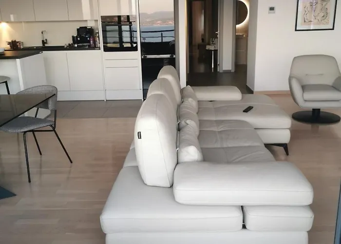 Zora - Free Swimming Pool And Garage Parking * Opatija